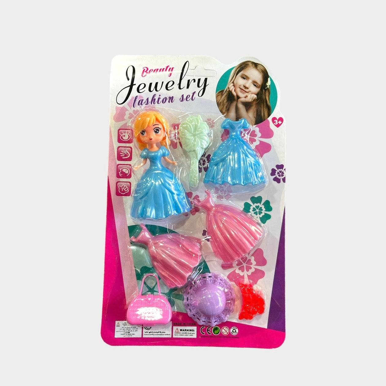 Set de muñeca con vestidos