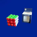 Cubo mágico con esferas de colores