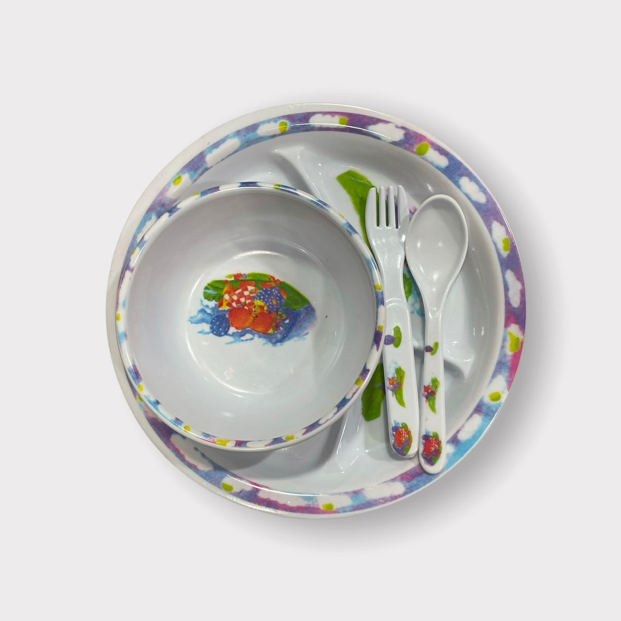 Plato infantil con cubiertos